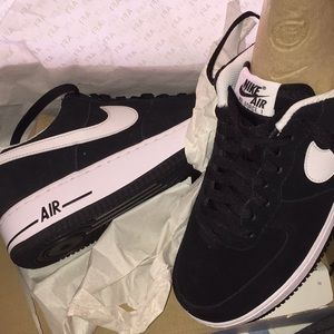 Nike Air Force 1
